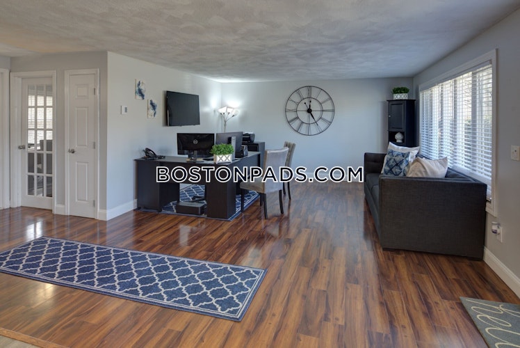 Oakdale St., Attleboro