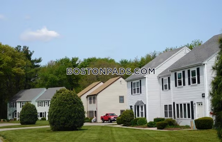 Oakdale St., Attleboro