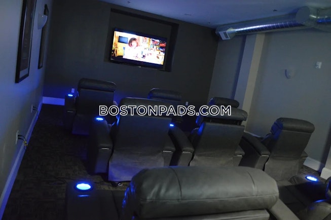 Fall River - $1,625+ /mo