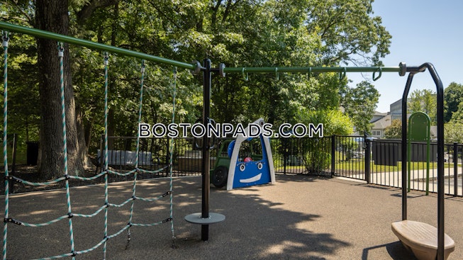 Lexington - $3,279+ /mo