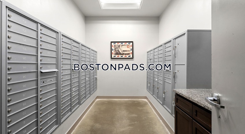 Lowell - $2,600+ /month