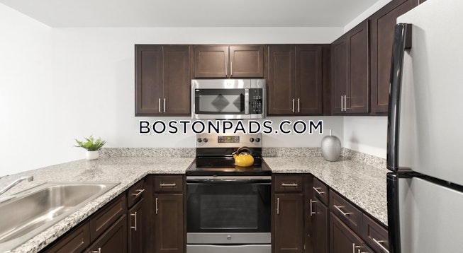 Lowell - $2,600+ /mo