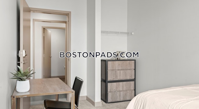 Lowell - $2,600+ /mo