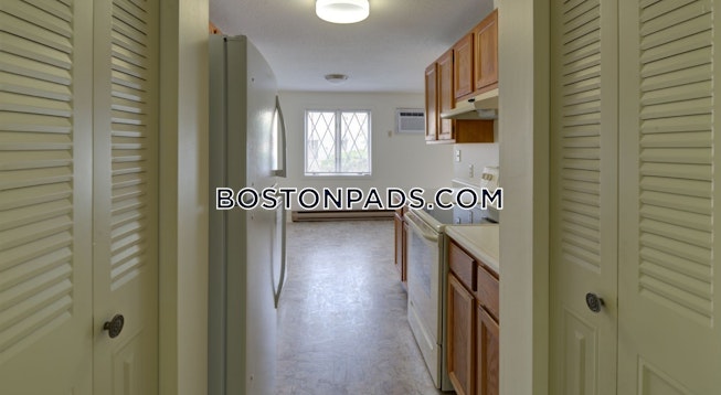 Leominster - $1,792+ /mo