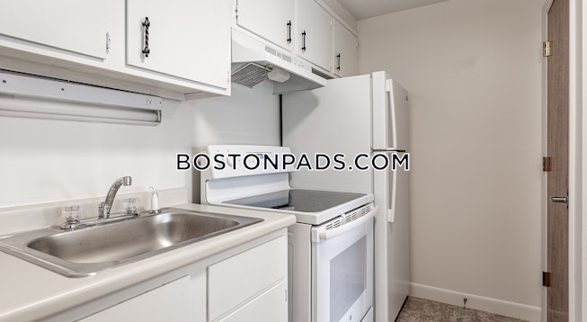 Leominster - $1,992+ /mo