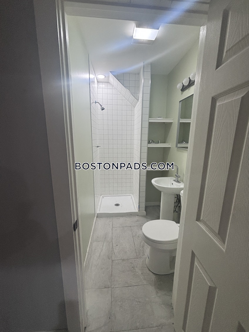 Boston - $4,700+ /month