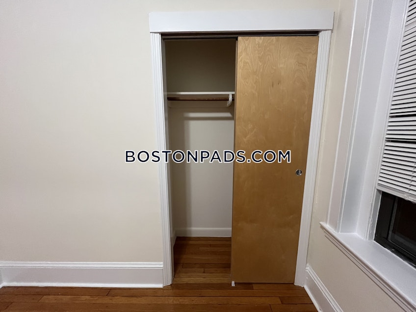 Boston - $2,200+ /month