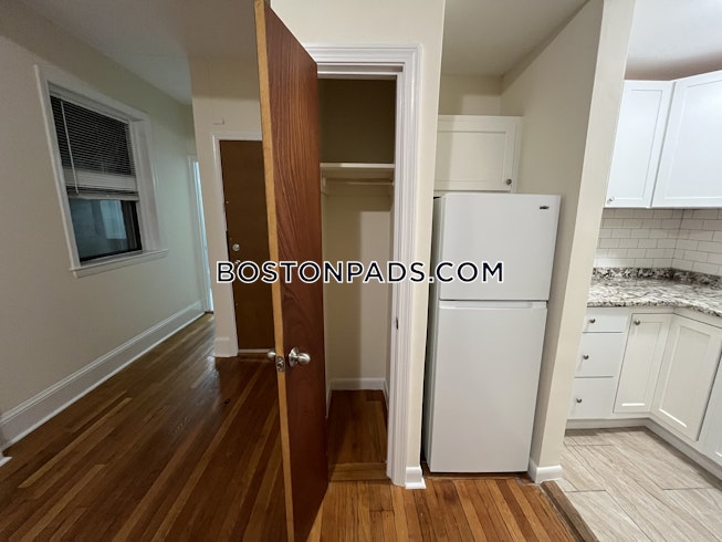 Boston - $2,200+ /mo