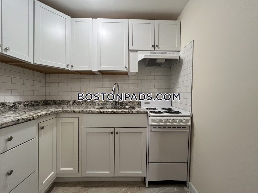 Boston - $2,200+ /month