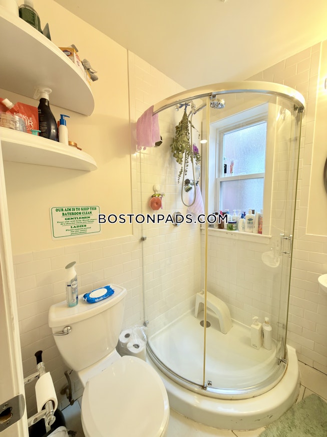 Boston - $5,400+ /mo