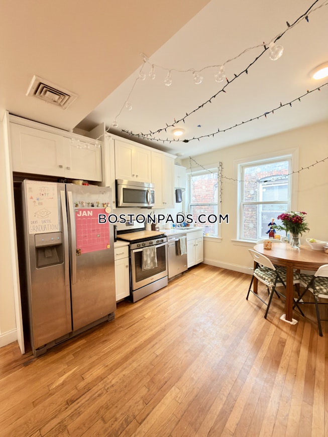 Boston - $5,400+ /mo