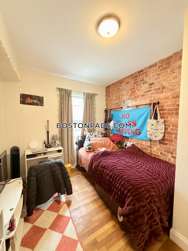 Boston - $5,400+ /mo