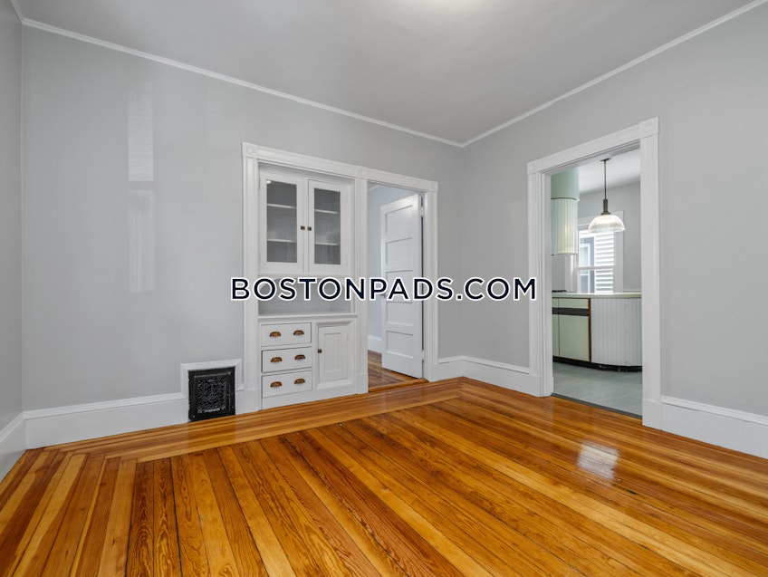 Somerville - $6,850+ /month