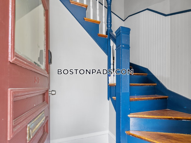 Somerville - $6,850+ /mo