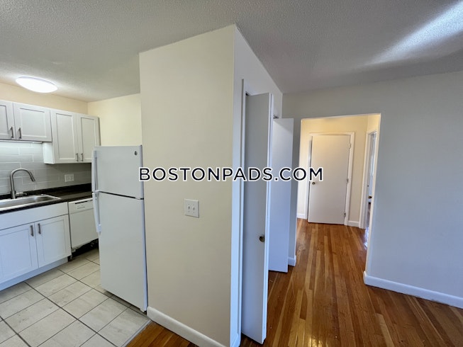 Boston - $3,200+ /mo