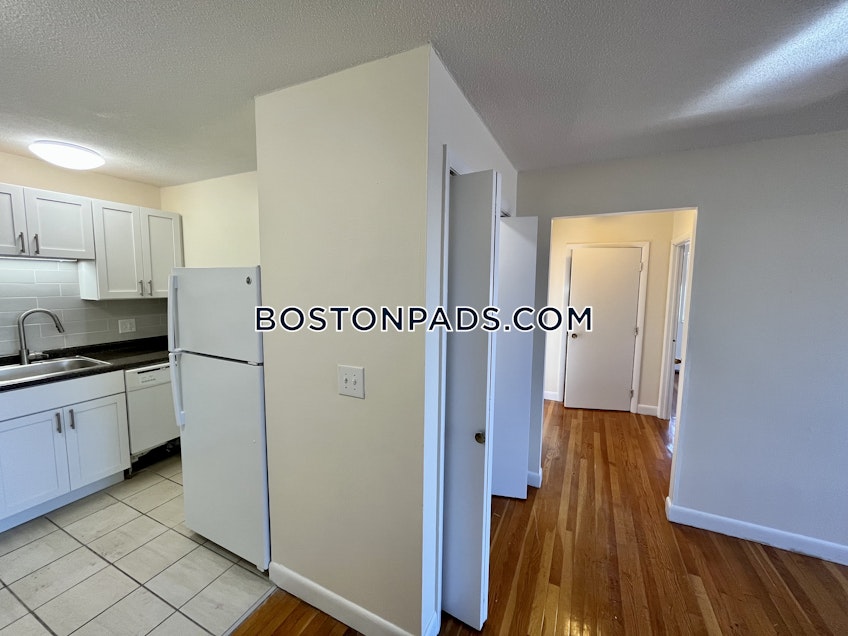 Boston - $3,200+ /month