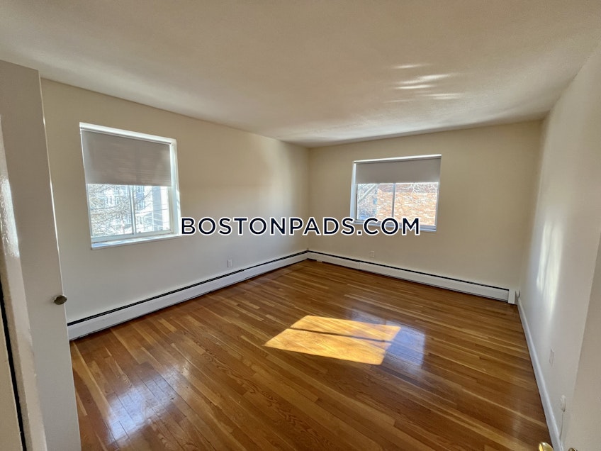 Boston - $3,200+ /month
