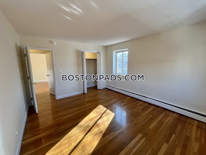 Boston - $3,200+ /month