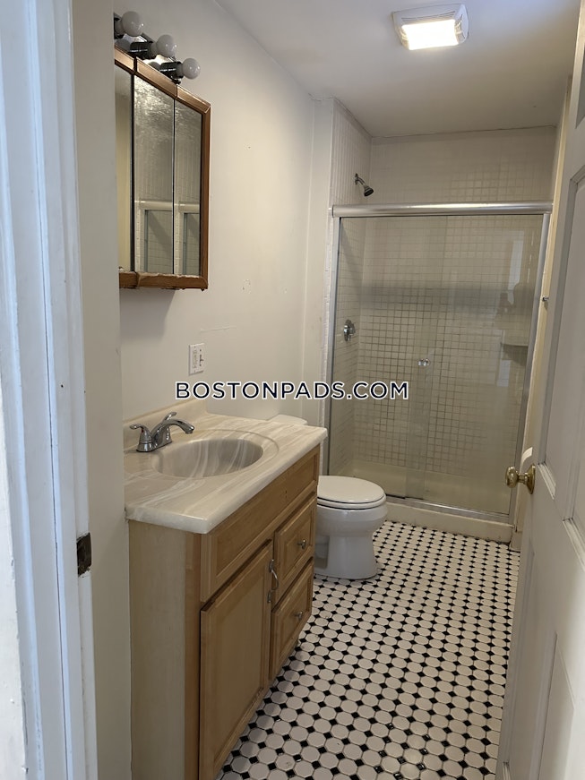 Boston - $4,200+ /mo
