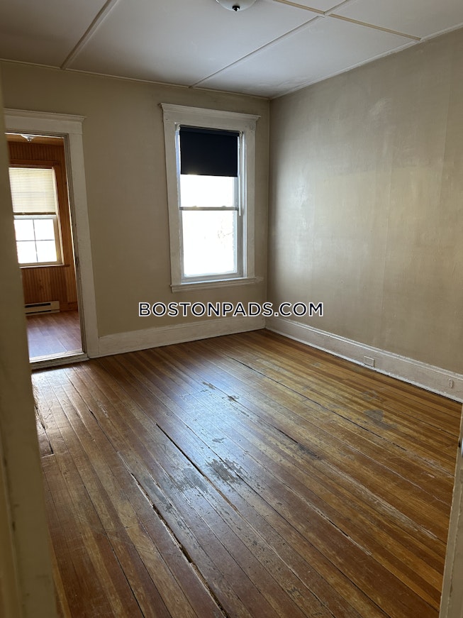 Boston - $4,200+ /mo