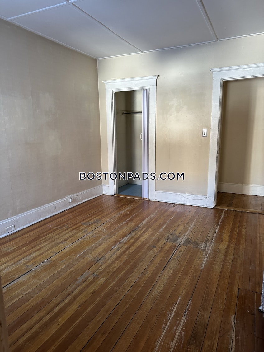 Boston - $4,200+ /month