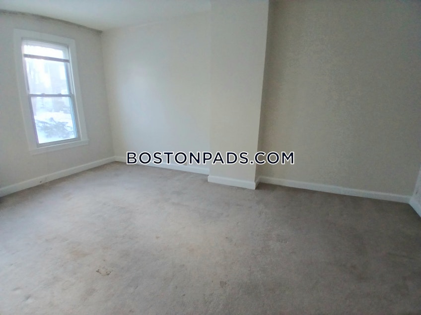 Boston - $2,700+ /month