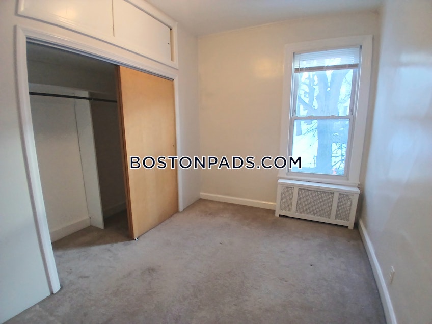 Boston - $2,700+ /month