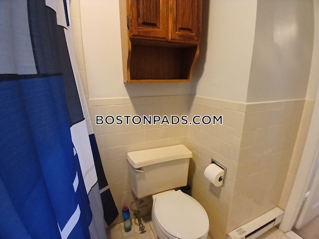 Boston - $2,700+ /mo