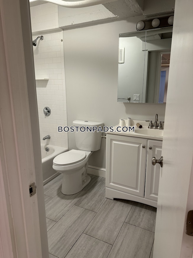 Boston - $3,000+ /mo