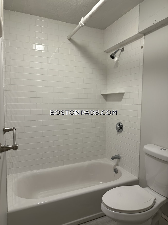 Boston - $3,000+ /mo