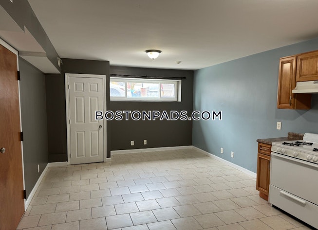 Boston - $1,900+ /mo