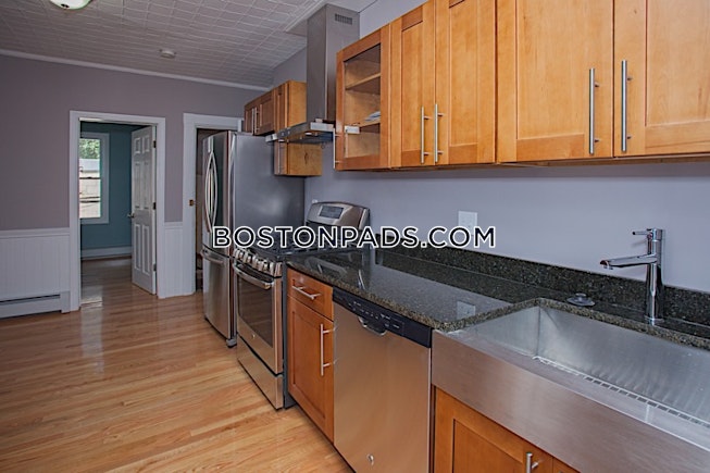 Cambridge - $4,275+ /mo