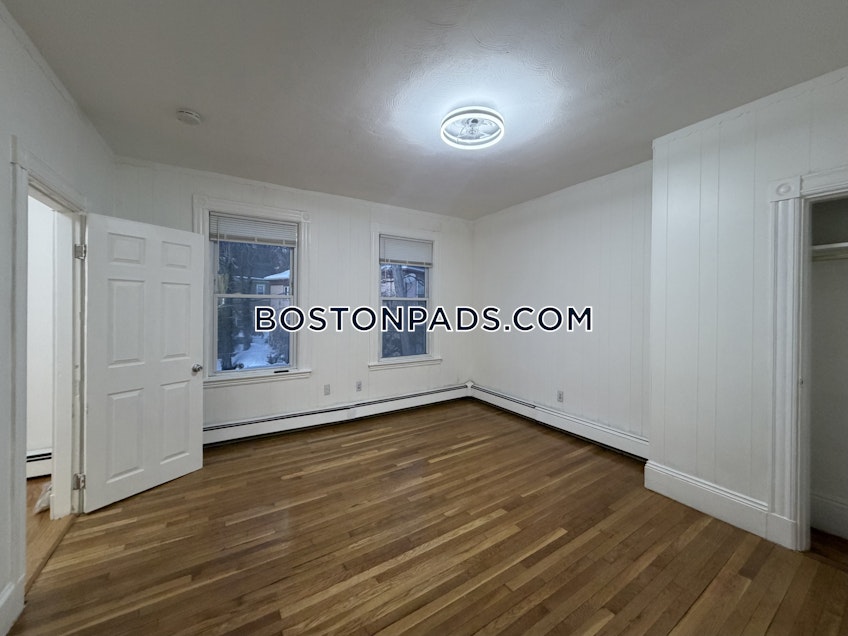 Boston - $3,300+ /month