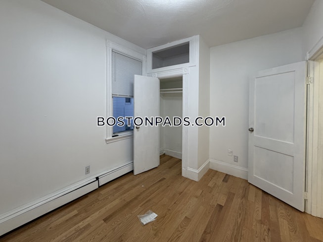Boston - $3,300+ /mo