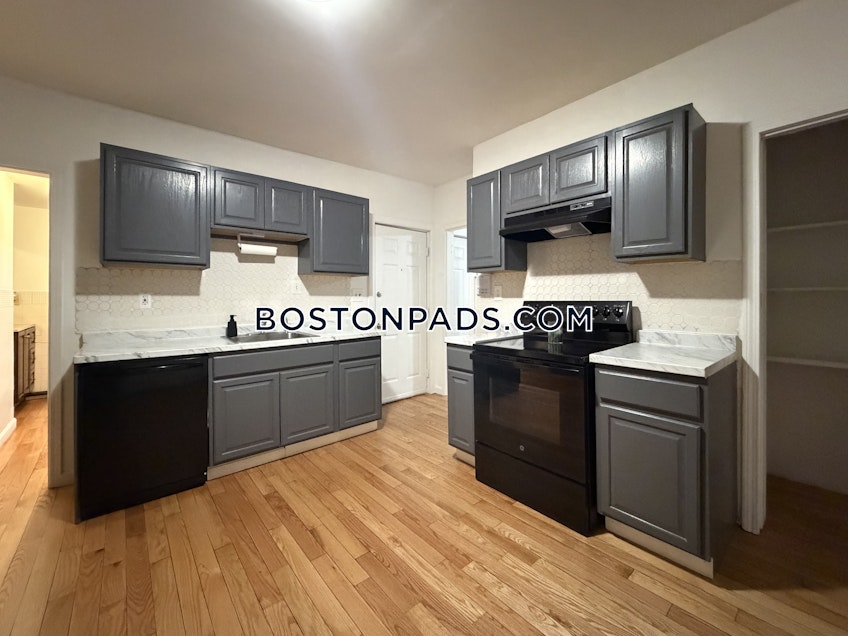 Boston - $3,300+ /month