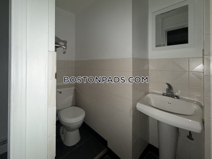 Boston - $3,300+ /month