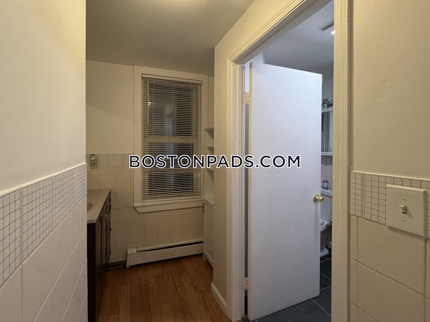 Boston - $3,300+ /month