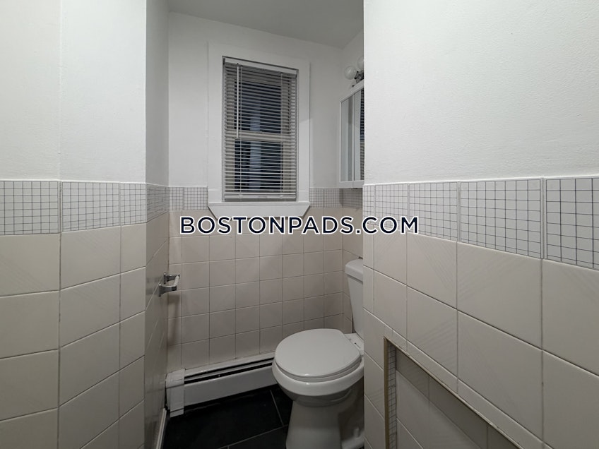 Boston - $3,300+ /month