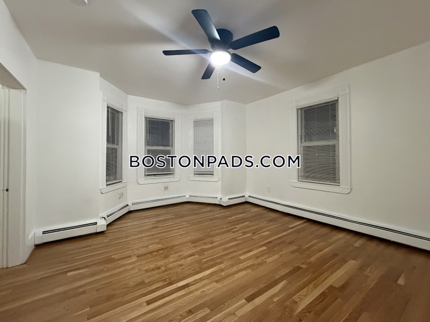 Boston - $3,300+ /month