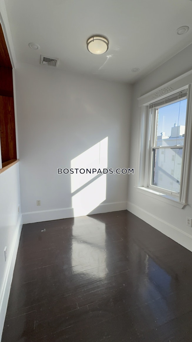 Brookline - $4,300+ /mo