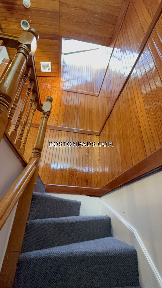 Brookline - $4,300+ /mo