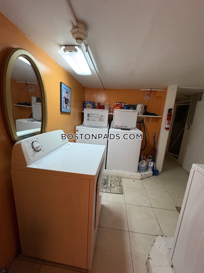 Brookline - $4,300+ /mo