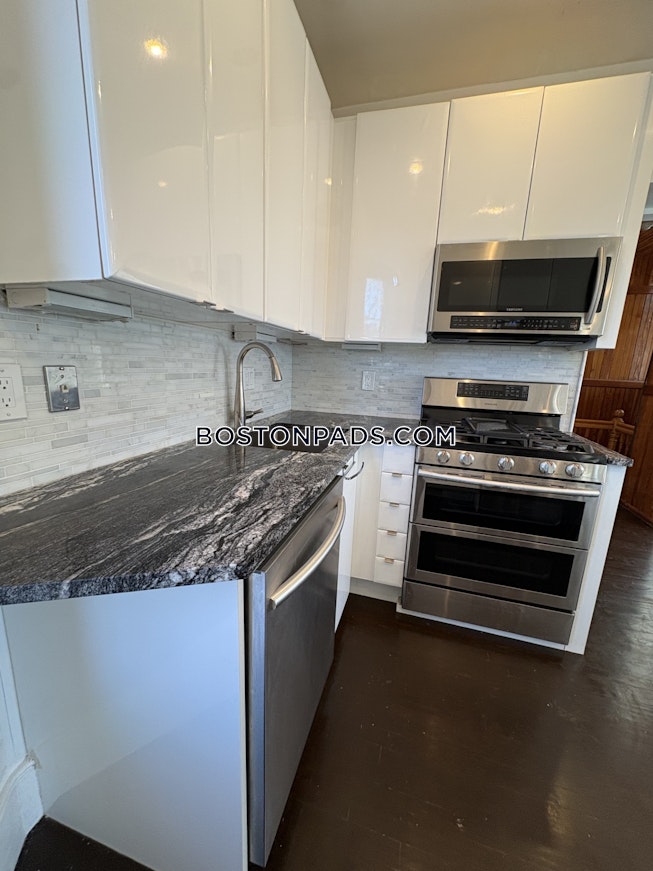 Brookline - $4,300+ /mo