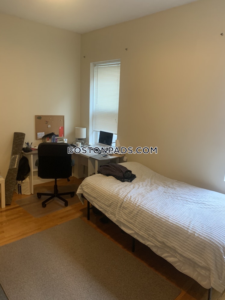 Hemenway St., Boston