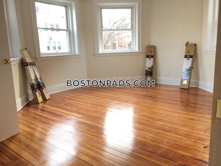 Boston - $3,295+ /month