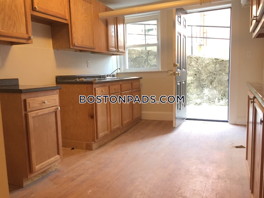 Boston - $3,295+ /month