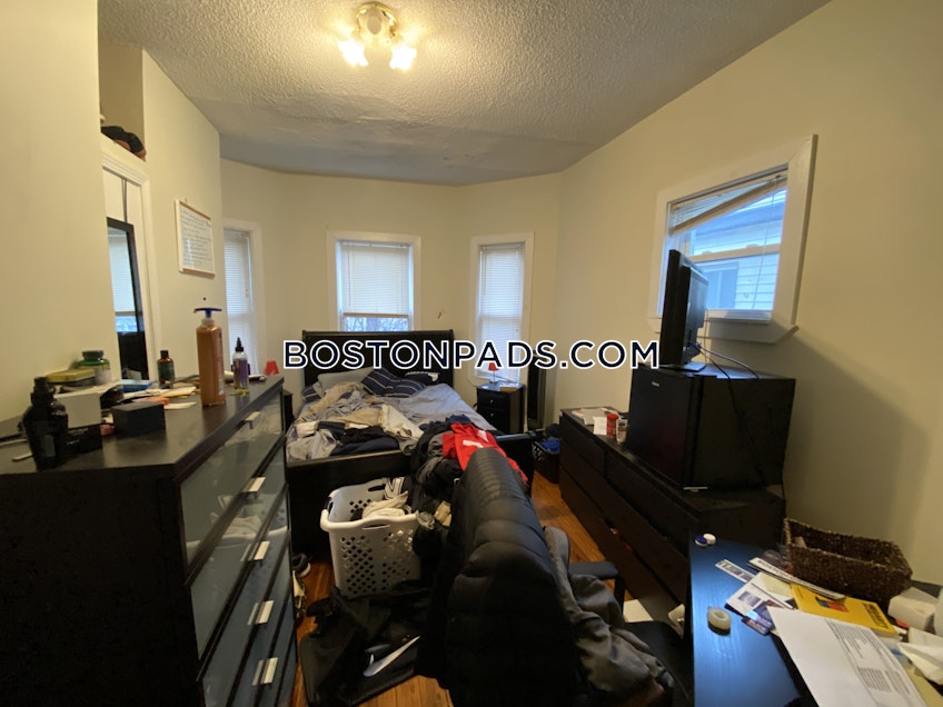 Brookline - $5,300+ /month