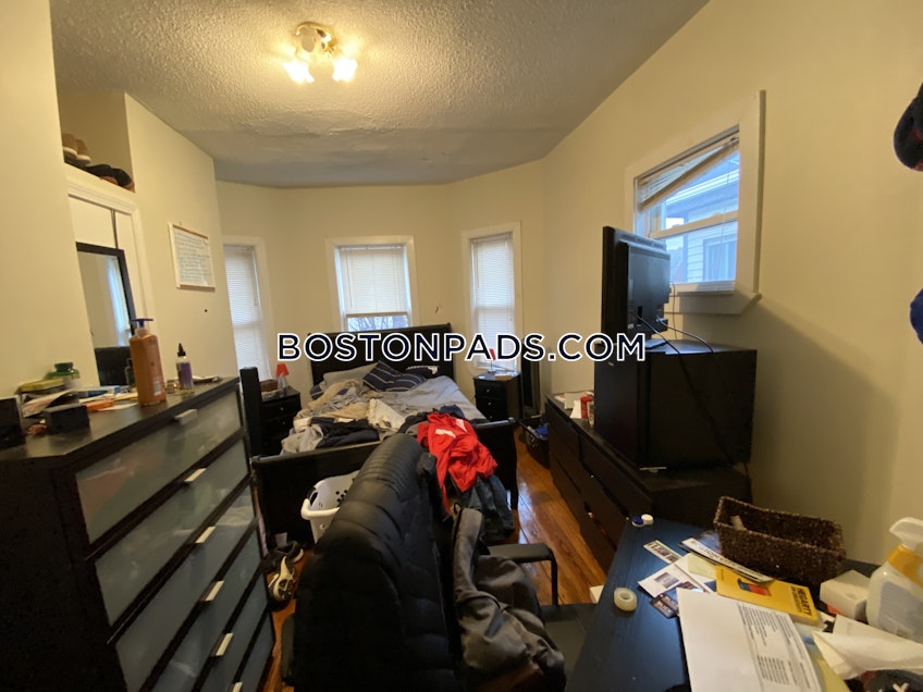 Brookline - $5,300+ /month