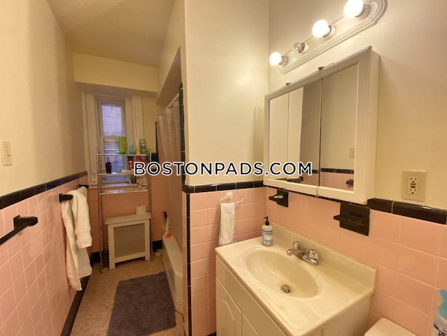 Brookline - $4,600+ /mo