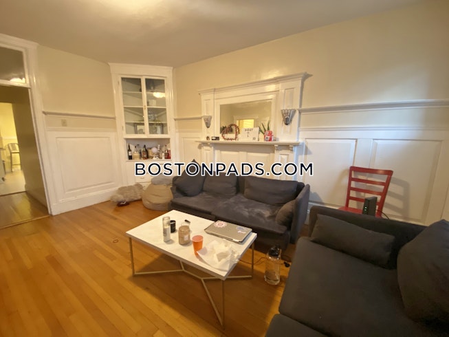 Brookline - $4,600+ /mo